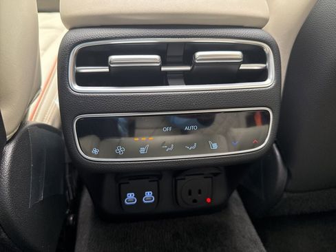 New 2026 Genesis GV70 3.5T Sport Prestige image 25