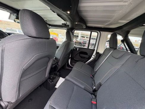 New 2025 Jeep Wrangler Sport S image 22
