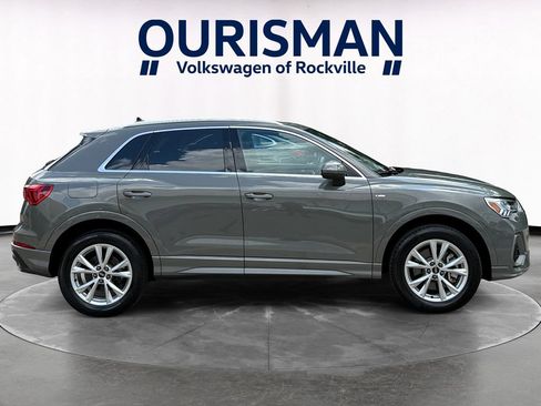 Used 2023 Audi Q3 2.0T Premium w/ Convenience Package AWD/4WD image 7