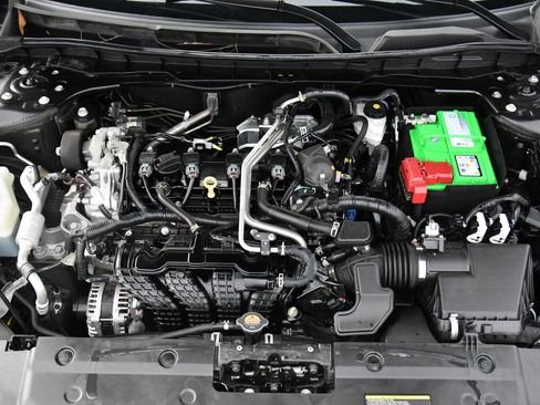 Used 2024 Nissan Altima 2.5 SV image 42