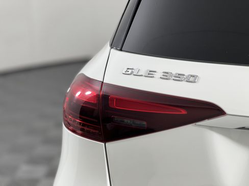 Certified 2025 Mercedes-Benz GLE 350 4MATIC image 12