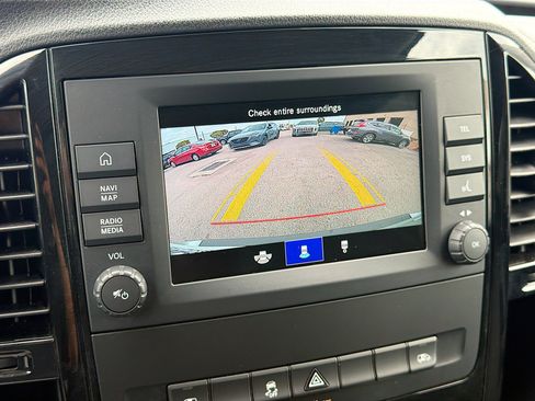Used 2023 Mercedes-Benz Metris Passenger image 30