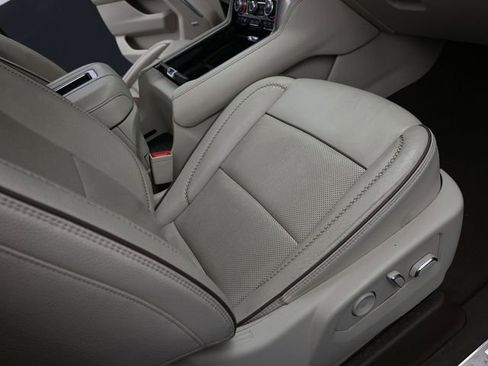 Used 2023 GMC Yukon Denali w/ Max Trailering Package image 33