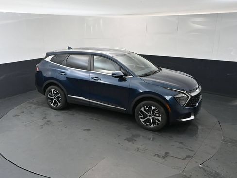 Used 2024 Kia Sportage EX AWD/4WD image 33