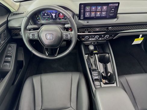 Used 2025 Honda Accord EX-L image 30
