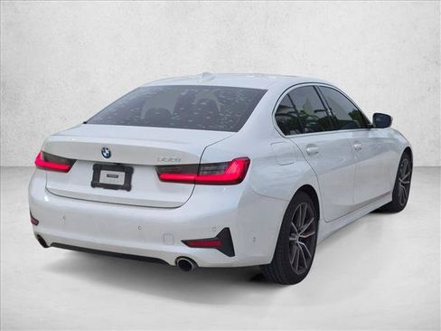 Used 2020 BMW 330i Sedan w/ Premium Package RWD image 5