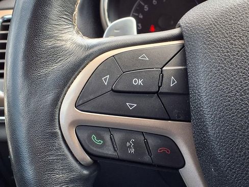 Used 2016 Jeep Grand Cherokee Limited w/ Luxury Group II image 22