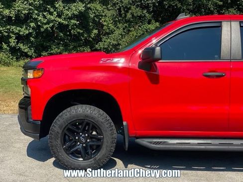 Used 2022 Chevrolet Silverado 1500 Custom Trail Boss AWD/4WD image 10