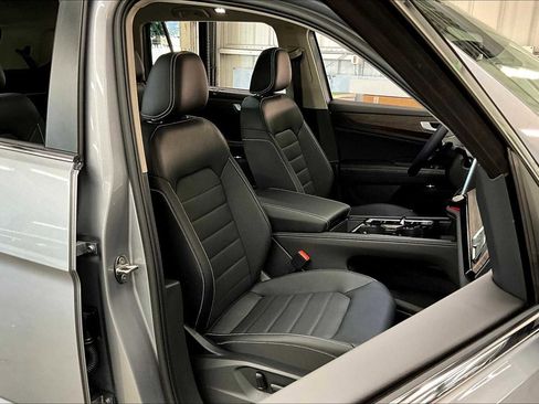 New 2026 Volkswagen Atlas SEL image 31