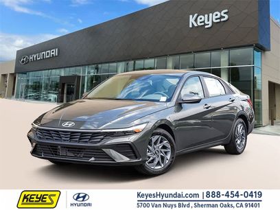 New 2025 Hyundai Elantra Blue