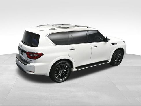 Used 2024 Nissan Armada Platinum w/ Captain's Chairs Package RWD image 38