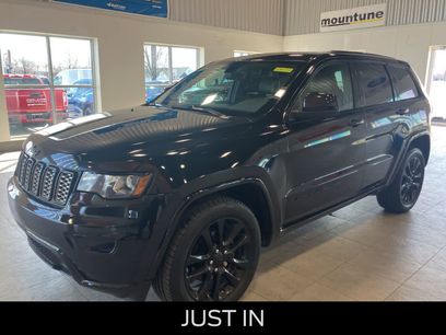 Used 2018 Jeep Grand Cherokee Altitude