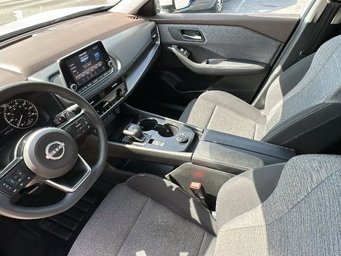 Certified 2023 Nissan Rogue SV AWD/4WD image 20