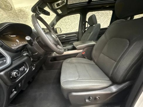 Used 2025 RAM 1500 Big Horn AWD/4WD image 22