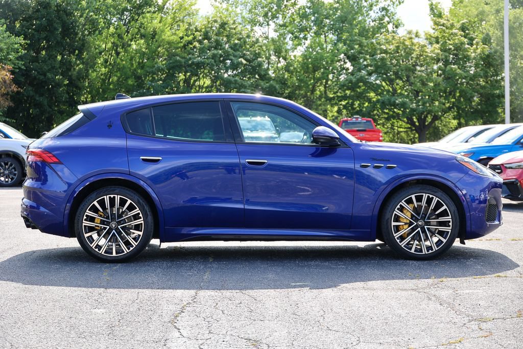 Used 2023 Maserati Grecale Modena AWD/4WD image 46