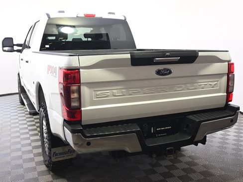 Used 2022 Ford F250 XLT w/ XLT Premium Package AWD/4WD image 4