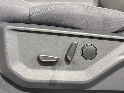 Used 2025 Ford Expedition Max Active AWD/4WD image 48