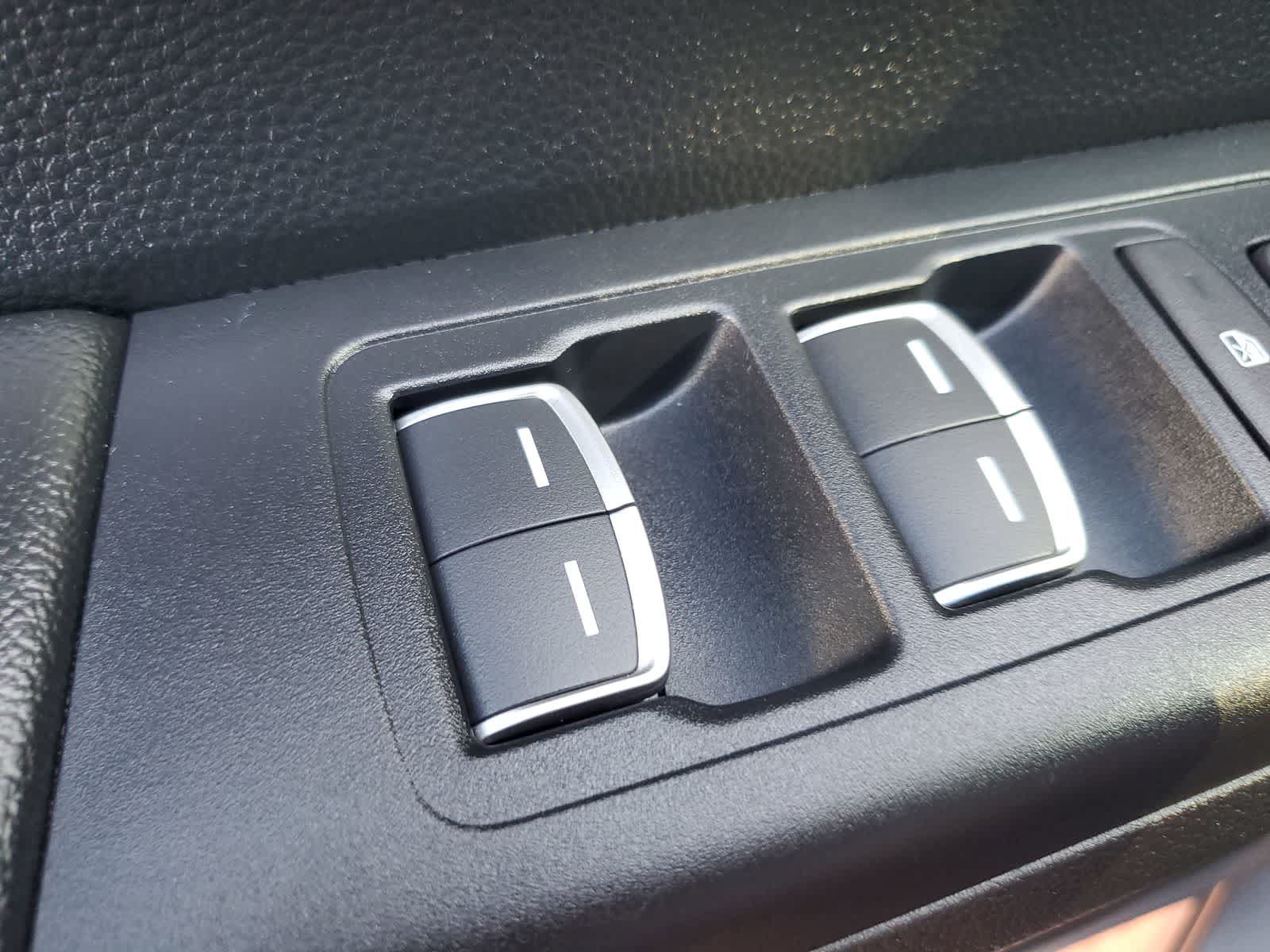 Used 2024 Honda CR-V EX-L image 25