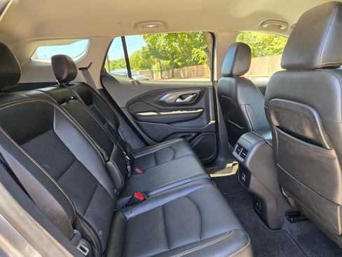 Used 2020 GMC Terrain SLT w/ Preferred Package FWD image 25