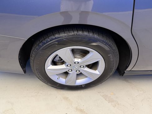 Used 2019 Honda Odyssey EX-L image 8
