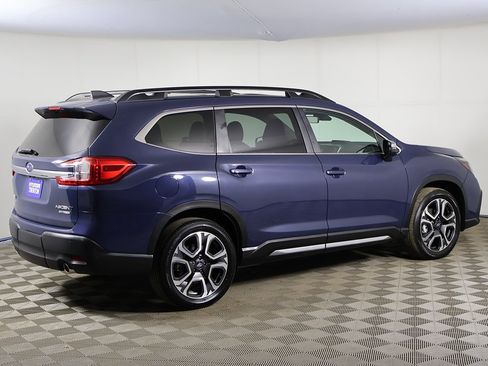 Used 2023 Subaru Ascent Limited w/ Technology Package image 15