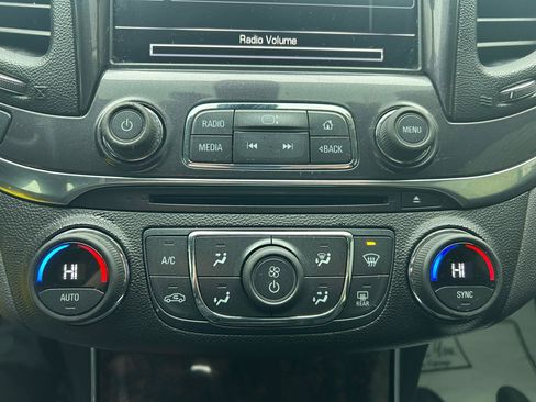 Used 2014 Chevrolet Impala LT FWD image 23