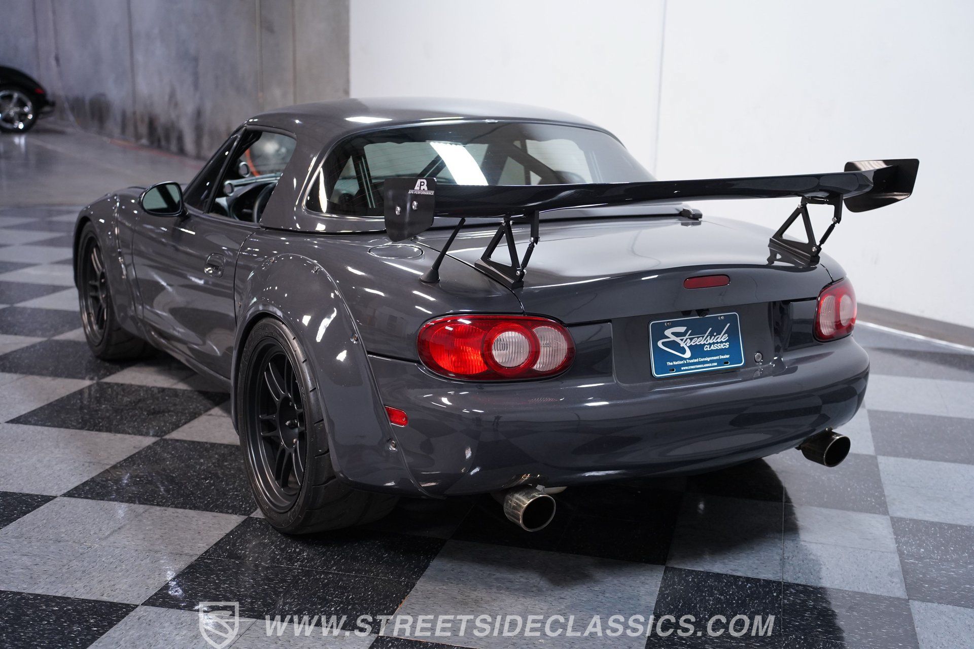 Used 2000 MAZDA MX-5 Miata RWD image 8