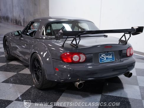 Used 2000 MAZDA MX-5 Miata RWD image 8