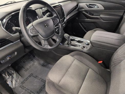 Used 2023 Chevrolet Traverse LT AWD/4WD image 10