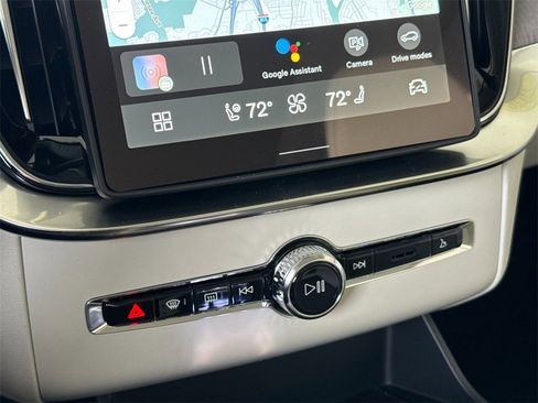 New 2026 Volvo XC90 T8 Ultra w/ Lounge Package image 21