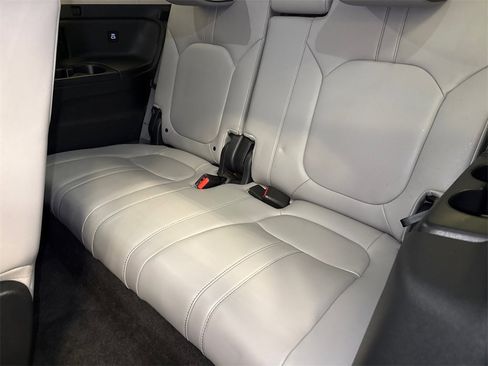 Used 2023 Honda Pilot Elite image 20