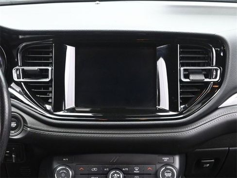 Used 2023 Dodge Durango SXT Launch Edition image 28