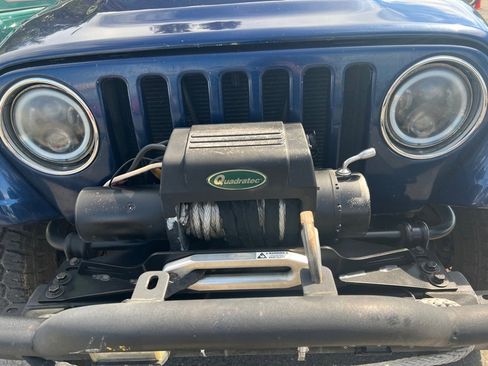 Used 2003 Jeep Wrangler X image 18