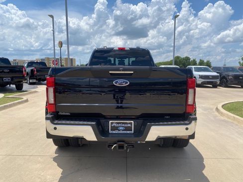 Used 2021 Ford F450 Lariat w/ Lariat Ultimate Package AWD/4WD image 4