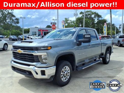Used 2024 Chevrolet Silverado 2500 LT image 3
