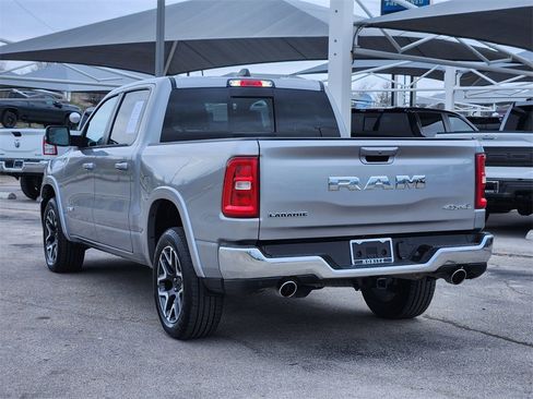 Used 2025 RAM 1500 Laramie image 5