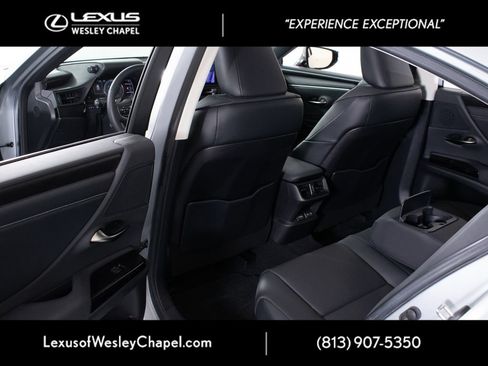 Used 2023 Lexus ES 300h w/ Premium Package FWD image 15