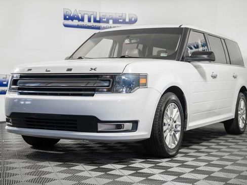 Used 2019 Ford Flex SEL w/ Equipment Group 202A image 3