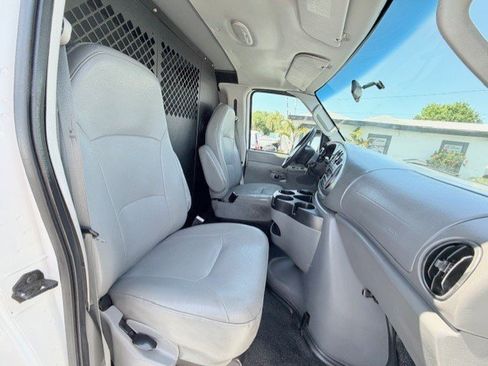 Used 2008 Ford E-250 and Econoline 250 image 20