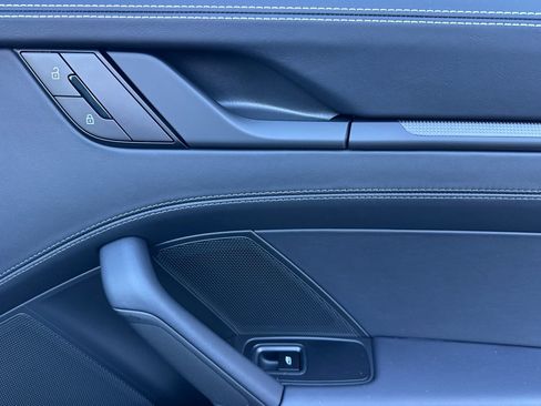 New 2026 Porsche 911 Carrera image 20