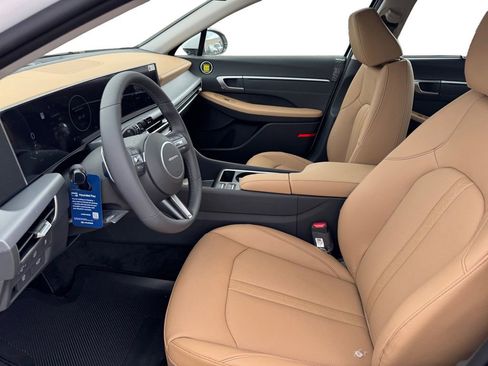 New 2026 Hyundai Sonata Limited image 9