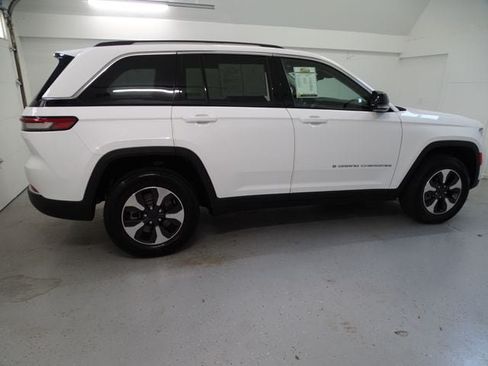 Certified 2023 Jeep Grand Cherokee 4WD 4xe image 26