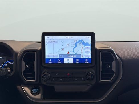 Used 2024 Ford Bronco Sport Outer Banks w/ Tech Package AWD/4WD image 18
