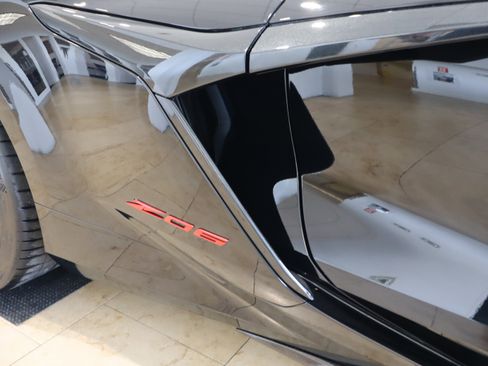 Used 2024 Chevrolet Corvette Z06 w/ Z07 Performance Package image 12