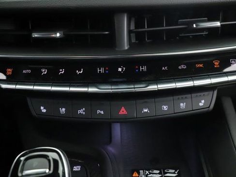 Used 2025 Cadillac CT5 V w/ Technology Package image 4