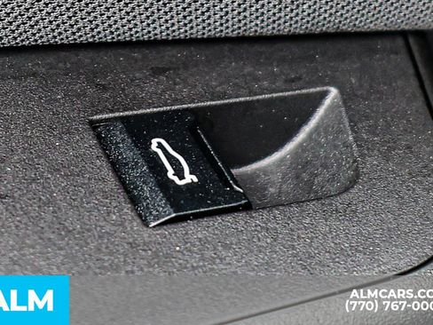 Used 2025 BMW X3 xDrive30i w/ Convenience Package image 54