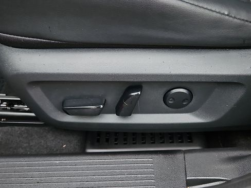 Certified 2023 Nissan Rogue SV w/ SV Premium B Package image 25