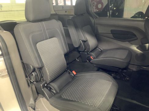 Used 2019 Ford Transit Connect XLT w/ Driver-Assist Package image 35