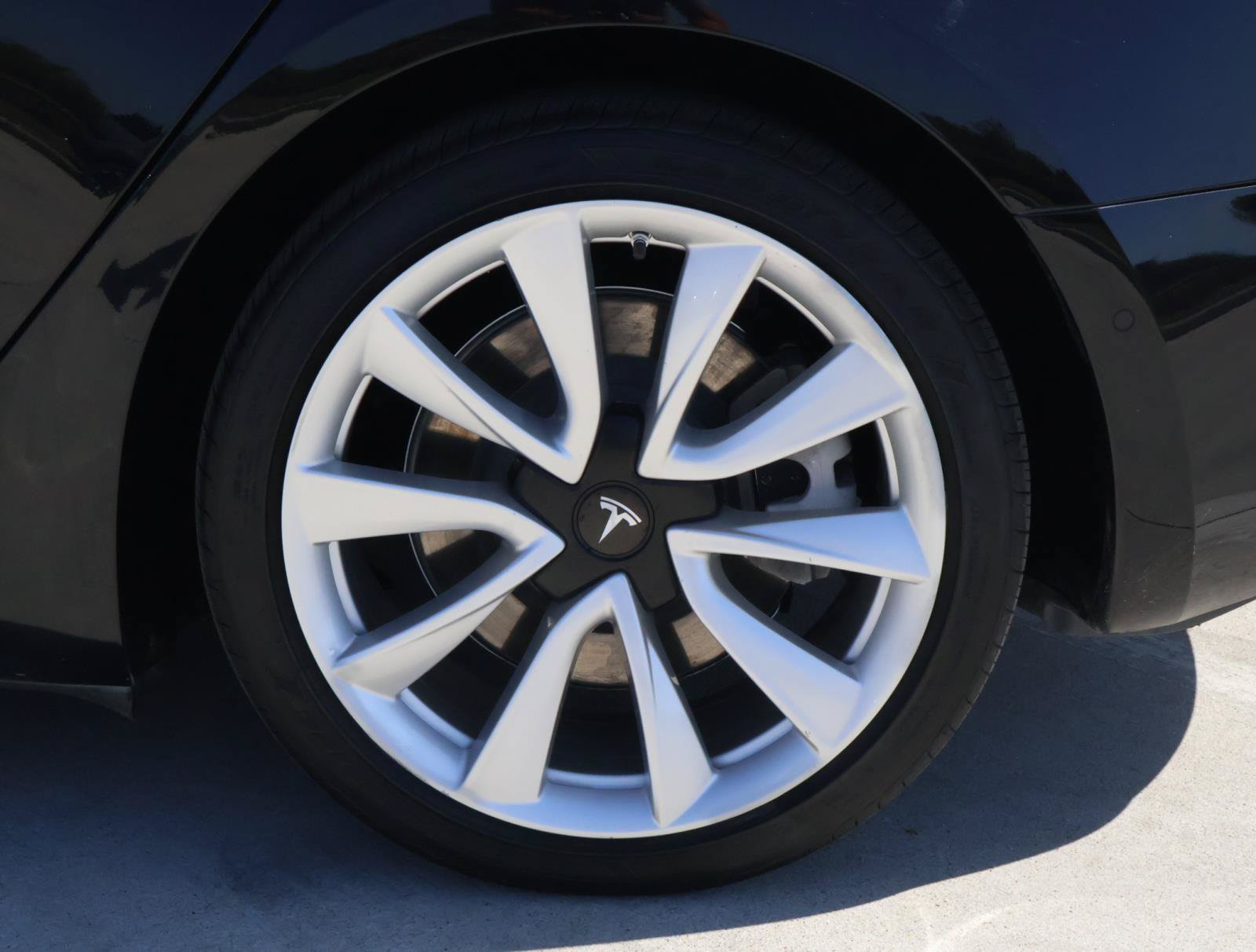 Used 2019 Tesla Model 3 Performance AWD/4WD image 8