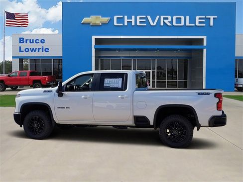 New 2025 Chevrolet Silverado 3500 LT w/ Trail Boss Package image 2